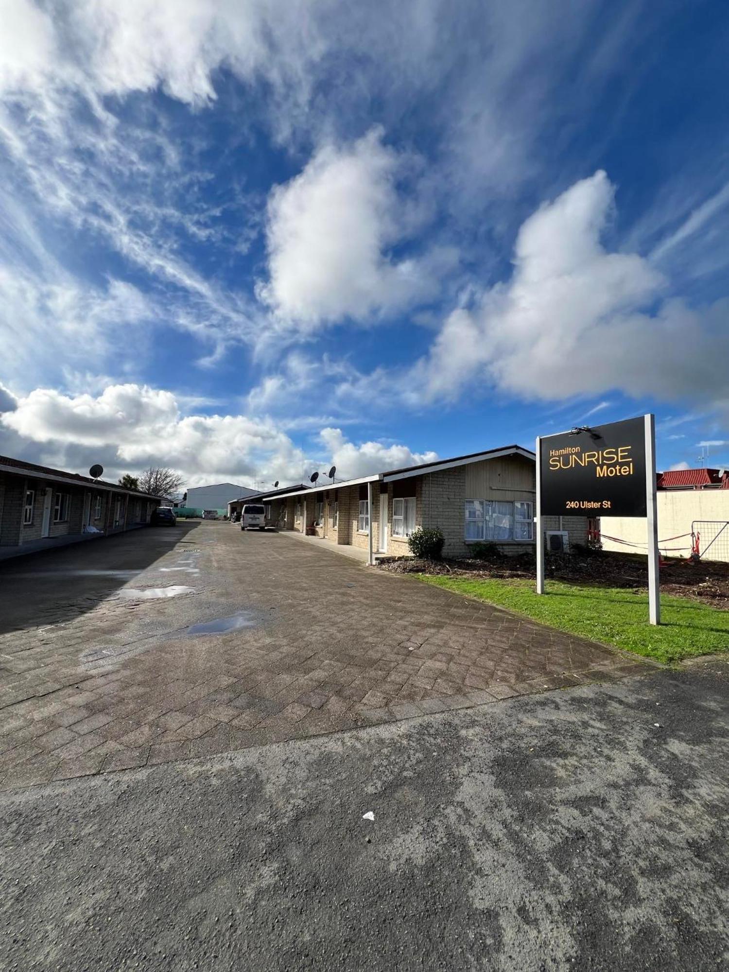 Hamilton Sunrise Motel 외부 사진