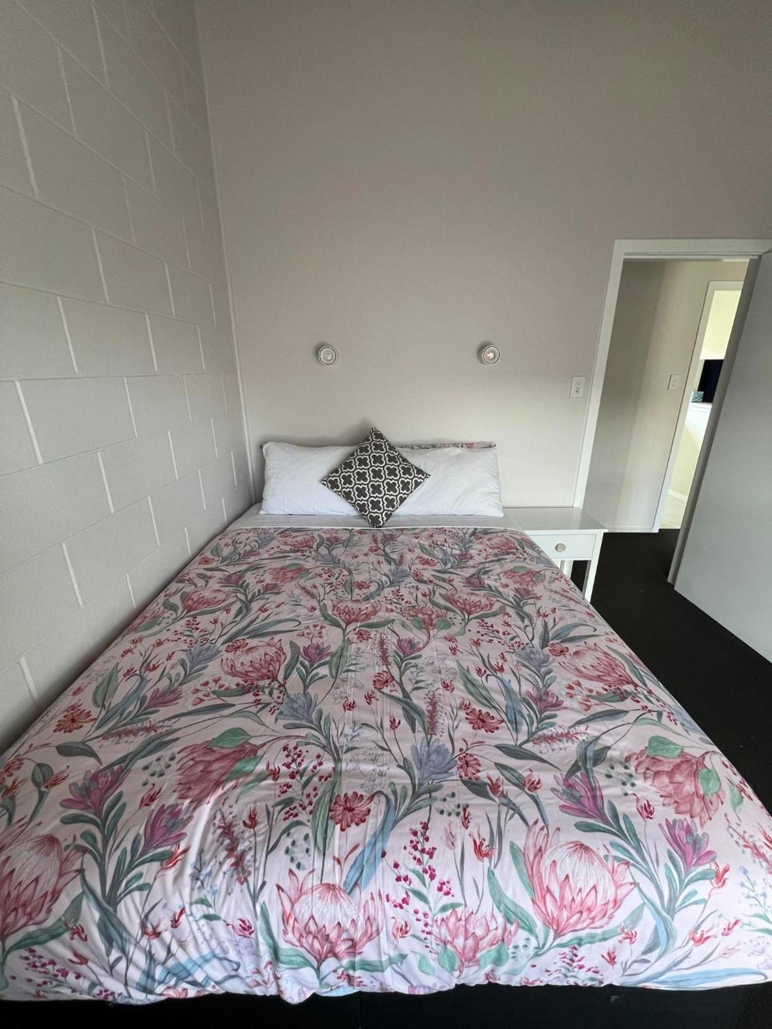 Hamilton Sunrise Motel 외부 사진